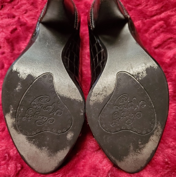 NAUGHTY MONKEY BLACK MOC CROC SHINY BUCKLE PUMPS - Picture 6 of 8